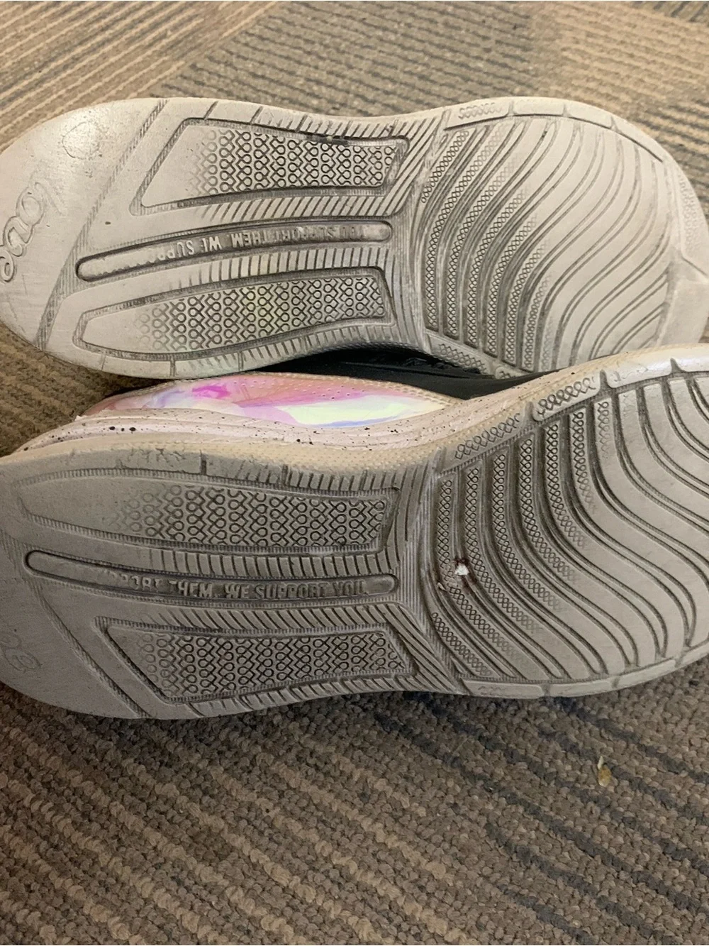 Clove waterproof nursing shoes with Iridescent Side Panel